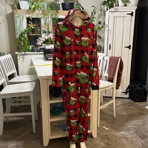 grinch, one piece, pajamas, Red green Grinch Pajamas 2XL gender neutral